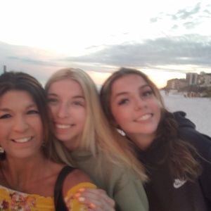 Meet your Posher, Melanie